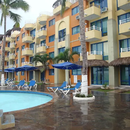 Hotel Marina Puerto Dorado-3